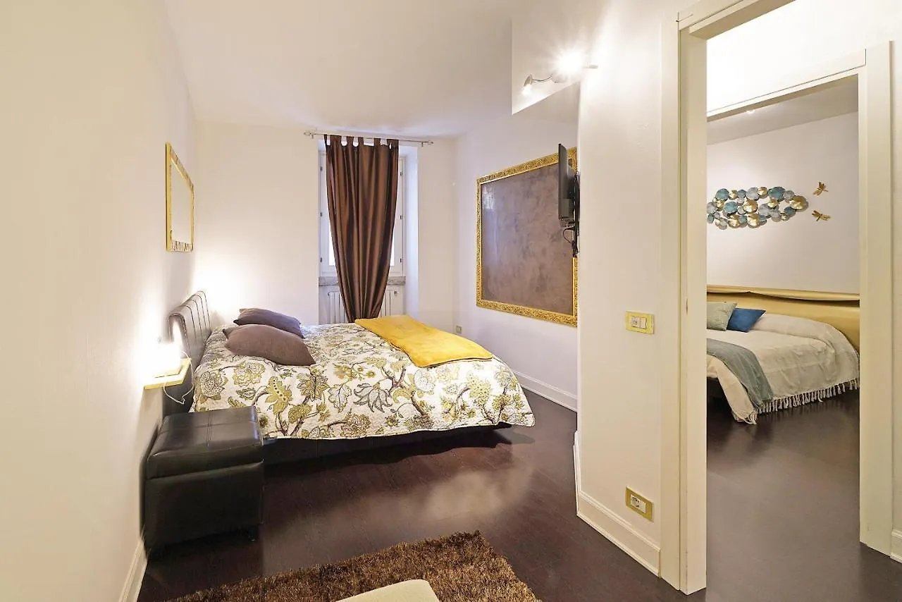 Downtown Apartment - Gardagate Salò Italien