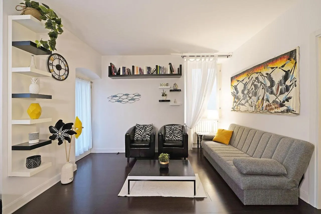 Downtown Apartment - Gardagate Salò 0*,  Italien