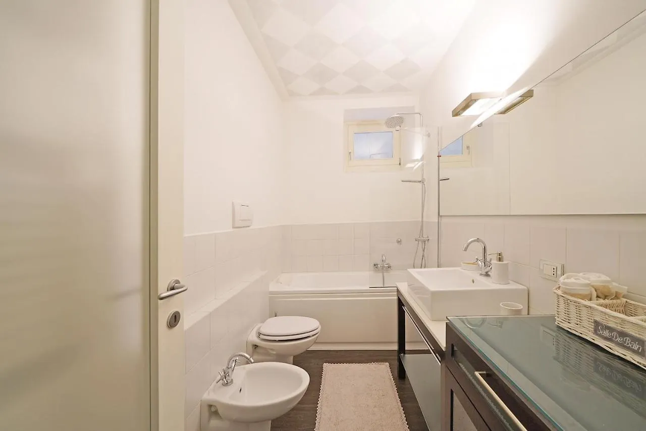 Downtown Apartment - Gardagate Salo